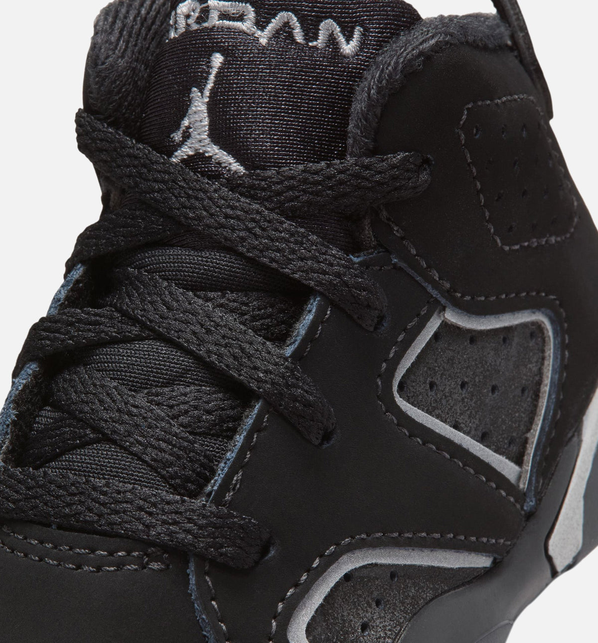 Air Jordan 6 Cap & Gown Infant & Toddler Lifestyle Shoe - Black/Reflective Silver/Black
