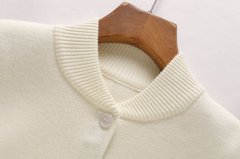 Knitted cardigan