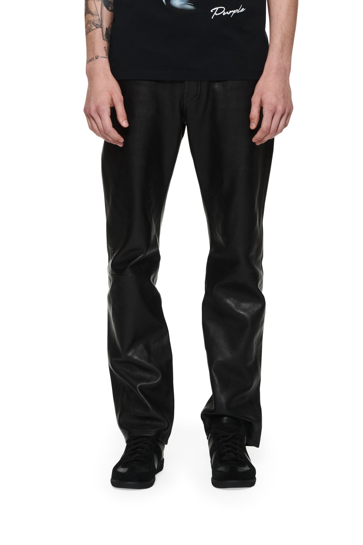 P011 MID RISE STRAIGHT LEG - Black Beauty Dye Through