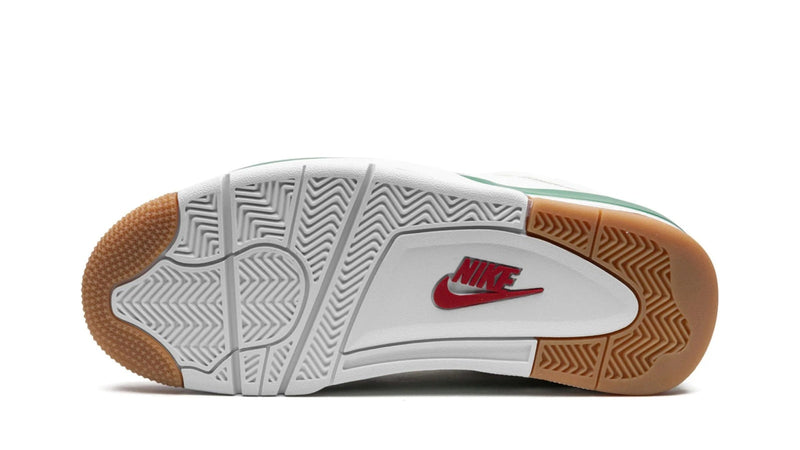 Air Jordan 4 Retro SB – Pine Green