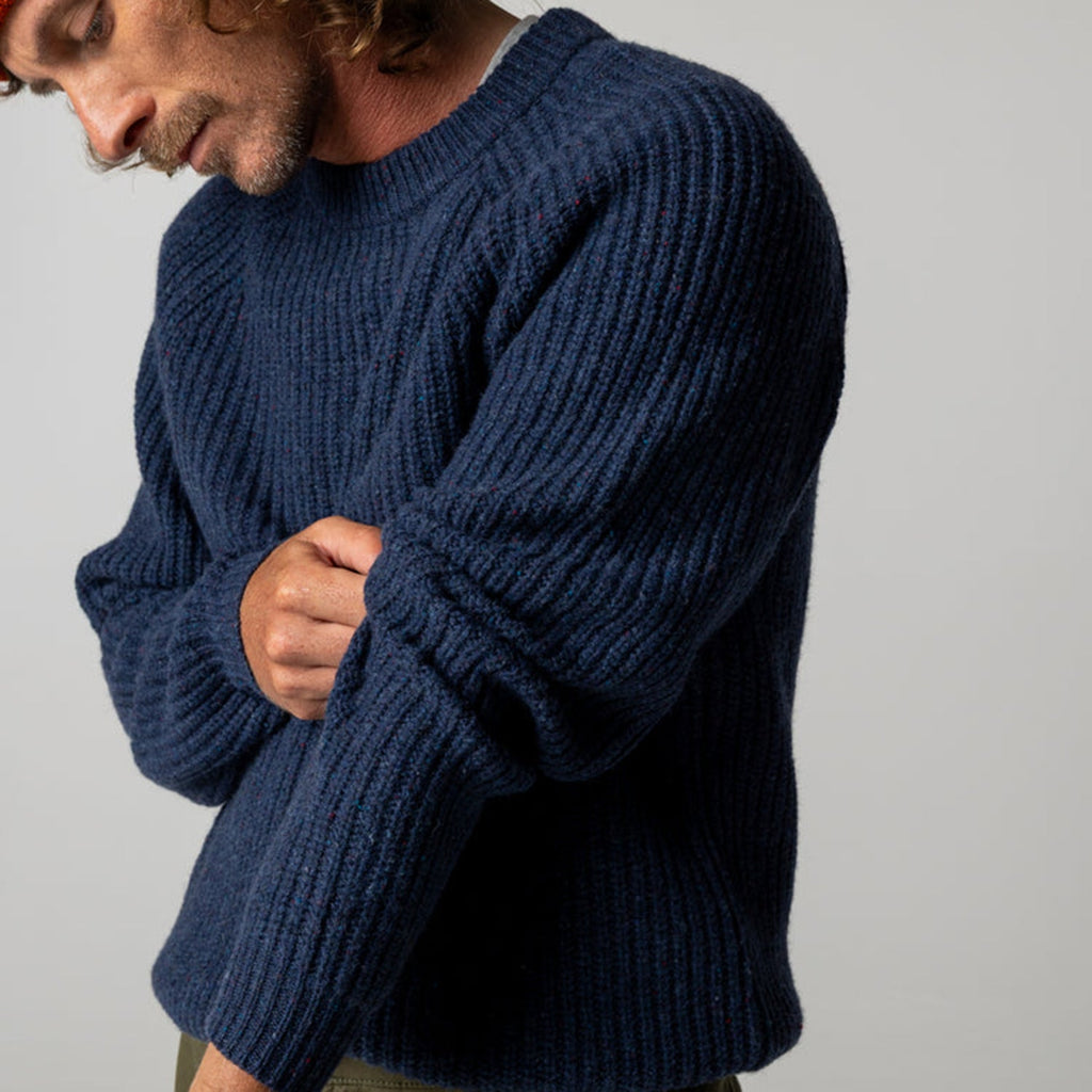 Finisterre Mora Jumper: Navy