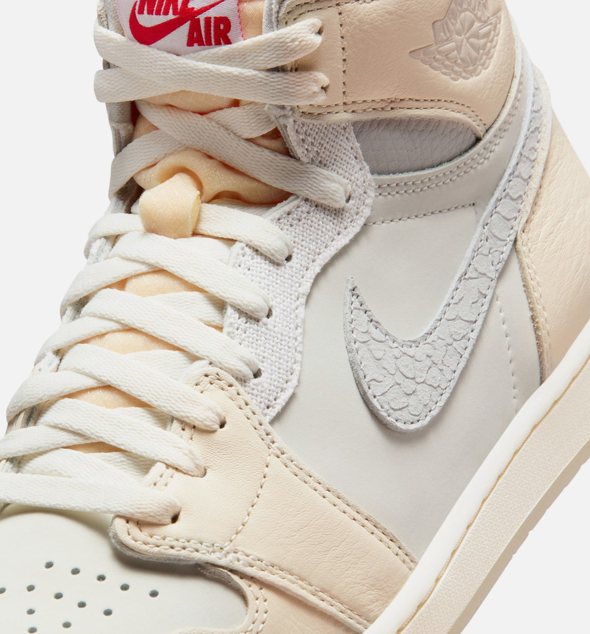Air Jordan 1 Retro High OG Sail | Men's Lifestyle Shoe | Sail/Varsity Red/Light Ivory/Coconut Milk/Phantom