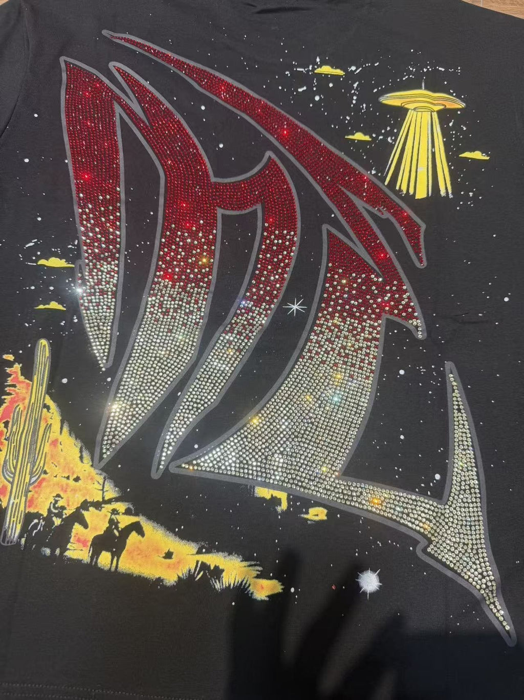 MIXED EMOTION Alien Cowboy Graphic T-Shirt