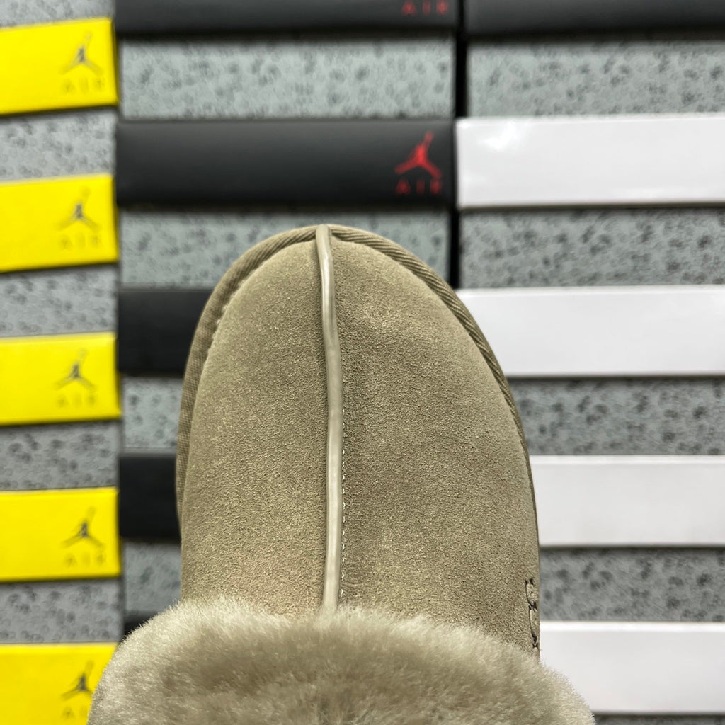 UGG Tazz Platform Snow Boot in Chestnut