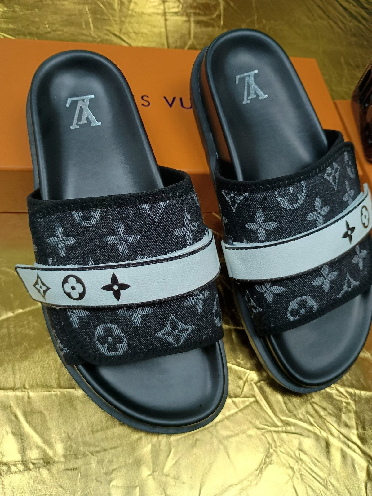 Louis Vuitton Black Graphic Band Slide Sandals