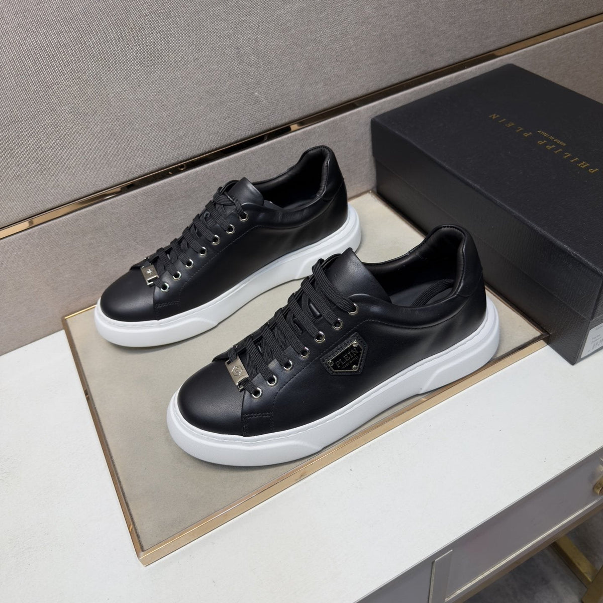 Philipp Plein Men's Black Low-Top Sneakers