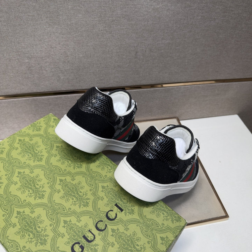 Gucci Men's Green-Red Stripe Sneakers