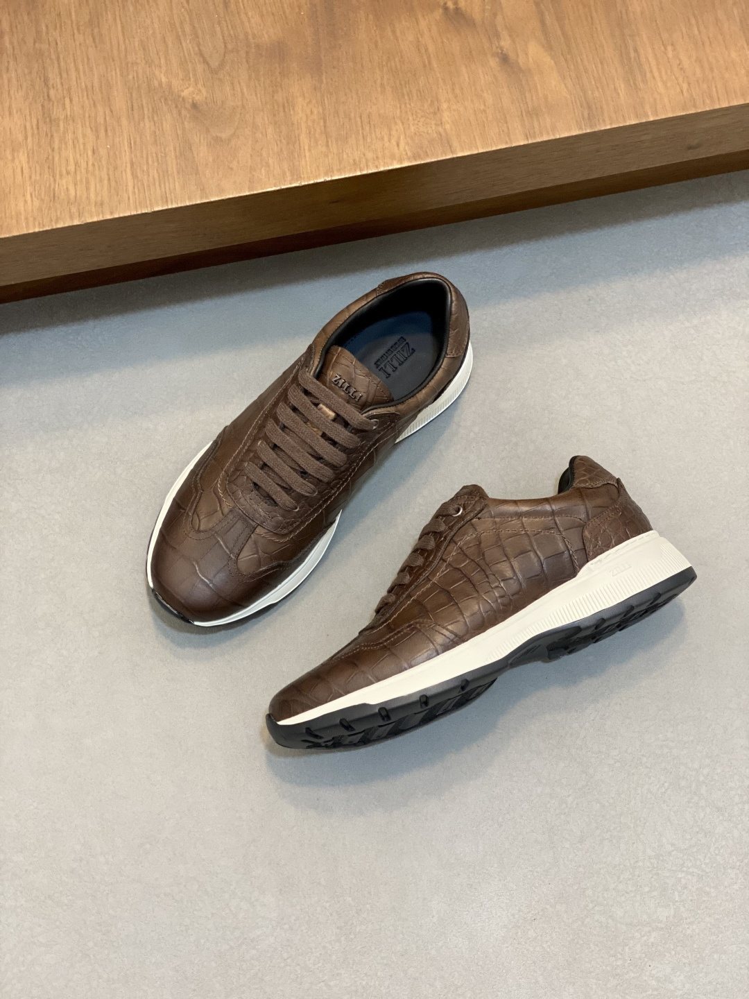ZILLI Textured Low-Top Sneakers