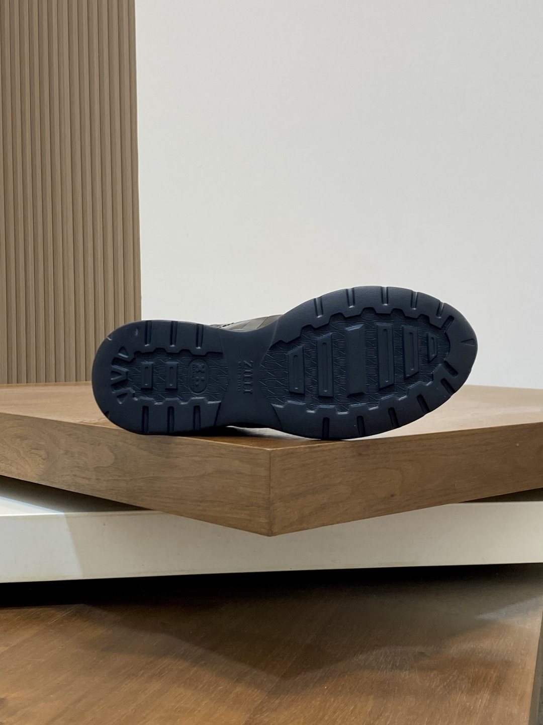 ZILLI Textured Low-Top Sneakers