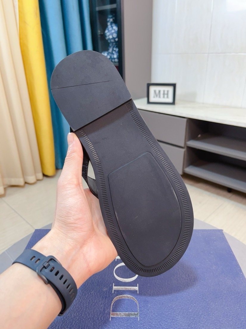 Dior Patterned Thong Sandals